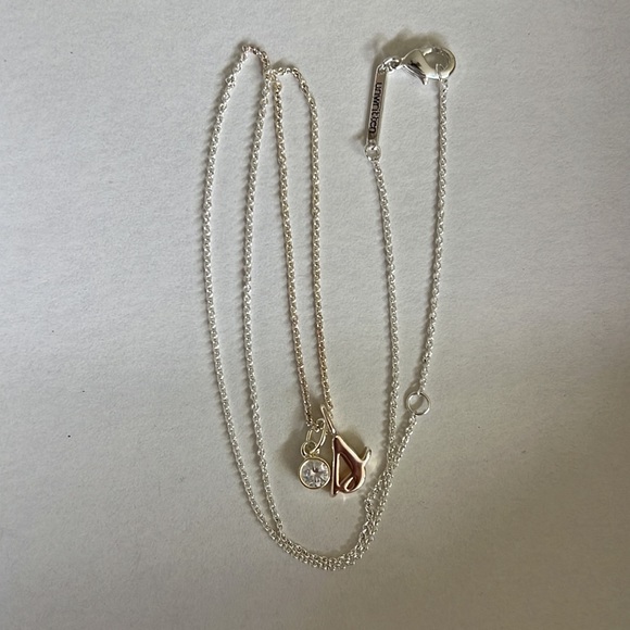 S necklace - Picture 3 of 3